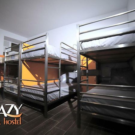 Crazy Hostel Jerevan Eksteriør billede