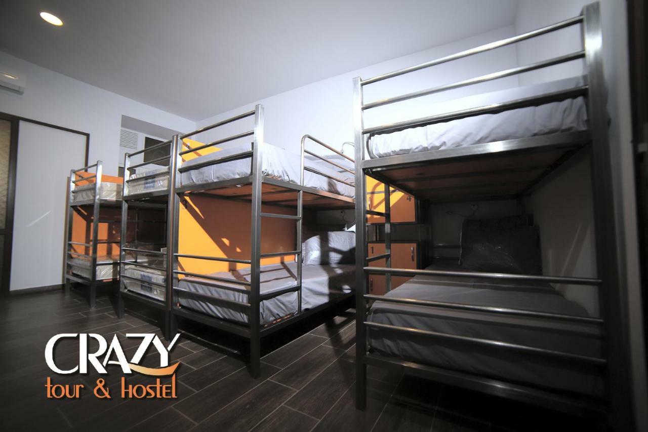 Crazy Hostel Jerevan Eksteriør billede